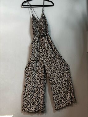 American Eagle Outfitters Black Daisy Print Spaghetti-Strap Wide-Leg Jumpsuit